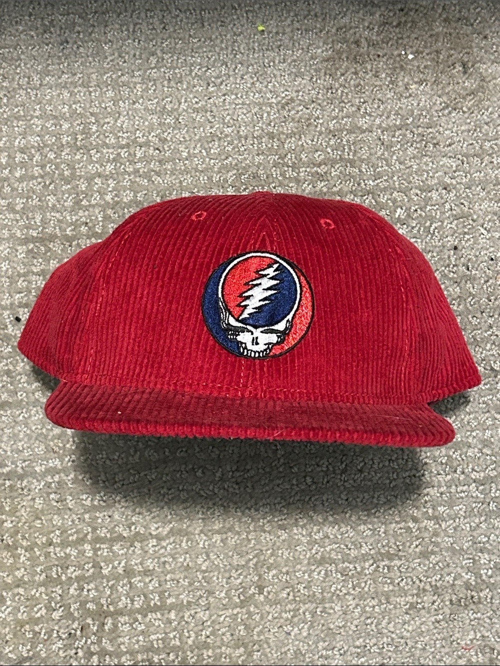 NWOT Mens Red Corduroy Grateful Dead Snap Back Baseball Cap with Graphic Patch